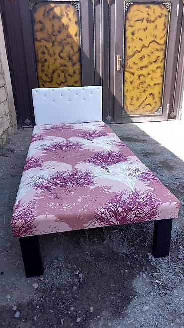 bugda toxumu satisi: Təzə çarpayılar. Taxtadan yıgılır ustu dikdən. 2 sm maçalkası var — 1