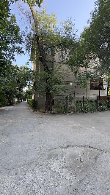 7 1: 3 комнаты, 71 м², Цум Сталинка, 1 этаж, Старый ремонт — 8
