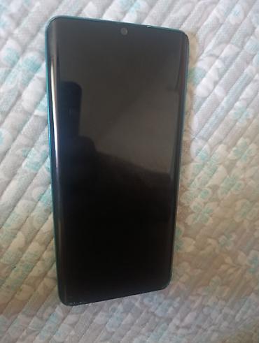 poco m8: Смартфон Xiaomi Mi Note 10 (зелёный) есть трещины и царапины на экране — 4