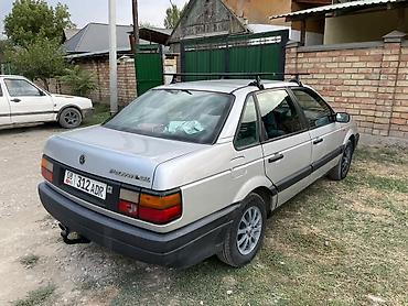 Volkswagen: Volkswagen Passat: 1988 г., Кол менен иштөөчү, Седан — 3