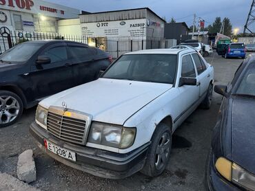 Mercedes-Benz: Mercedes-Benz E-Class: 1988 г., 2.3 л, Механика, Бензин, Седан