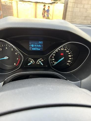 ford focus 2011: Ford Focus: 2016 г., 1.6 л, Механика, Бензин, Универсал — 9
