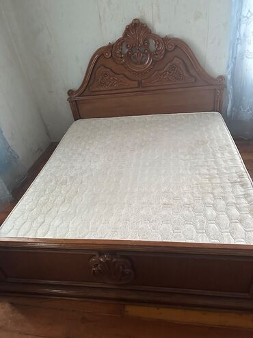 işlənmiş carpayı: İşlənmiş, İkinəfərlik çarpayı, Matras ilə