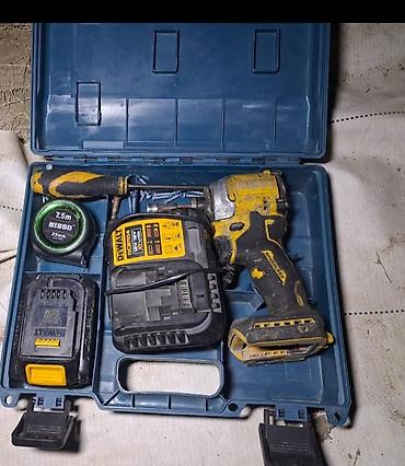 dewalt d2095: Dewalt akkumulyatorlu zərbəli vurucu (impact driver) seti Komplekt: - — 1