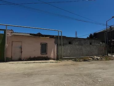 zagulba: Buzovna, Zaqulba ərazisində yerləşir . Yola yaxındır. 18 m uzunluğu — 1