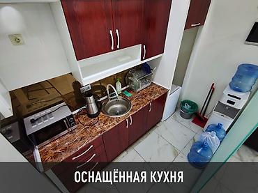 Аренда офисов: Аренда офисов, 105 м², В жилом комплексе, С отдельным сан узлом, 1 линия, С оборудованием — 2