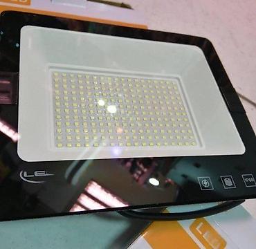 Baštenska rasveta: LED REFLEKTORI NOVI 2 JACINE 50W I 100W LED REFLEKTOR AKCIJA | Cene — 1