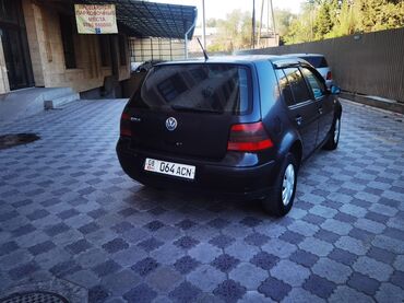 Volkswagen: Volkswagen Golf: 2001 г., 1.6 л, Механика, Бензин, Хэтчбэк