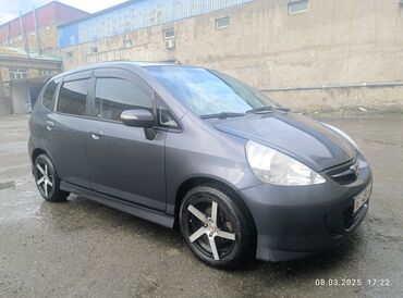 honda fit 2002: Honda Jazz: 2008 г., 1.4 л, Механика, Бензин, Хэтчбэк