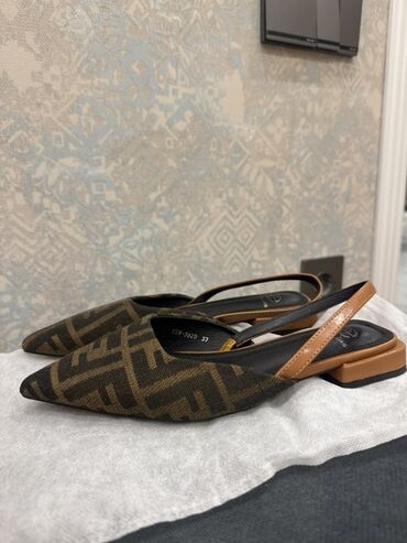 домашние женские тапочки балетки: Балетки, Fendi, Размер: 37, цвет - Коричневый, Новый