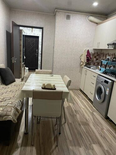 Uzunmüddətli kirayə mənzillər: Həzi aslanov metrosu yaxınlığı,Gəncə pr,257 nöçrəli məktəbin yanında,5 — 4