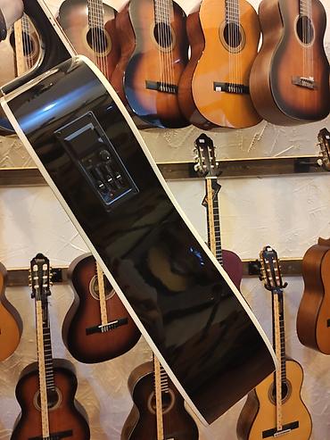 Gitaralar: Akustik gitara.Rivertone.Ölçü 4/4 — 3