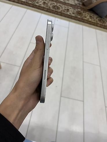 Apple iPhone: IPhone 16 Pro Max, 512 ГБ Все работает отлично Кроме нижней колонка — 2