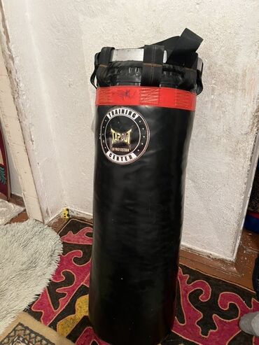 турник для дома: Боксерский мешок Tapout Training Center (Kyrgyzstan) - Цвет: черный с