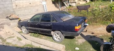 рога на крышу: Audi 100: 1985 г., 2.2 л, Механика, Бензин, Седан