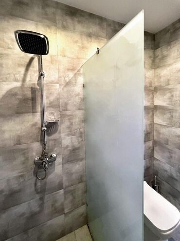 Bağ evlərinin kirayəsi: 240 kv. m, 5 otaqlı, Hovuzlu, Kombi, Qaz, Su — 21