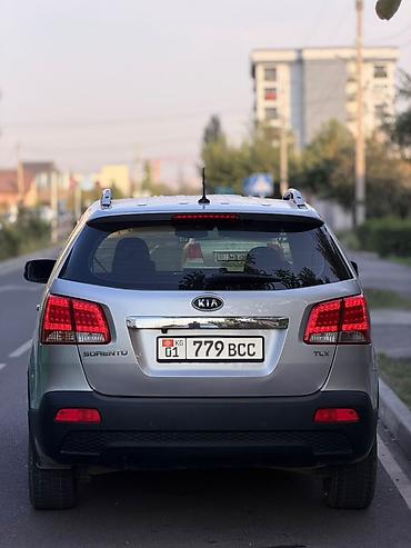rexston khan: Kia Sorento: 2010 г., 2 л, Автомат, Дизель, Кроссовер — 3