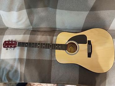 Гитары: Акустическая гитара Squier by Fender SA-150 (серийный номер — 4