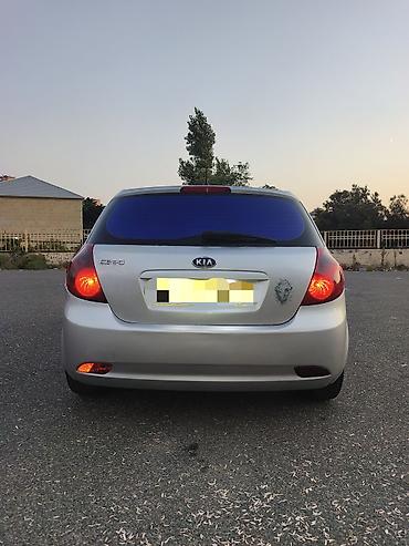 Kia: Kia Ceed: 1.6 l | 2007 il Hetçbek — 2
