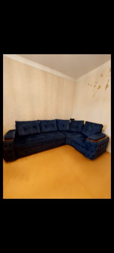 Сковородки: Künc divan 400azn satilir. Açilir, bazali. 200/150sm olcude. 1200azn