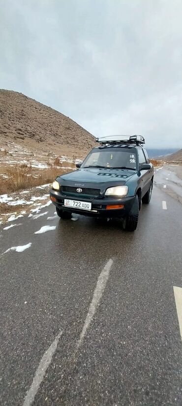 таота авенсиз: Toyota RAV4: 1994 г., 2 л, Автомат, Бензин, Купе