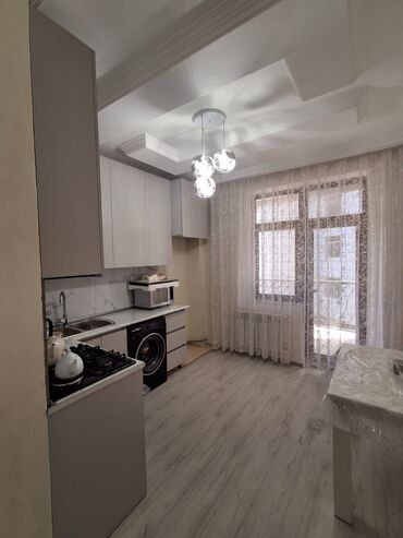 Uzunmüddətli kirayə mənzillər: İcarəyə təklif olunan tam təmirli, zövqlü interyerli 1 otaqlı studio — 9