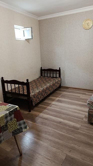 300 manata kiraye evler baki: 1 otaqlı kirayə otaq – mebellə - Geniş, işıqlı otaq; pəncərə və ayrıca — 1