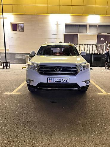 высокие машины: Toyota Highlander: 2012 г., 3.5 л, Автомат, Бензин, Внедорожник — 3