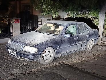 срочное: Mercedes-Benz C-Class: 1999 г., 2.4 л, Механика, Бензин, Седан — 1