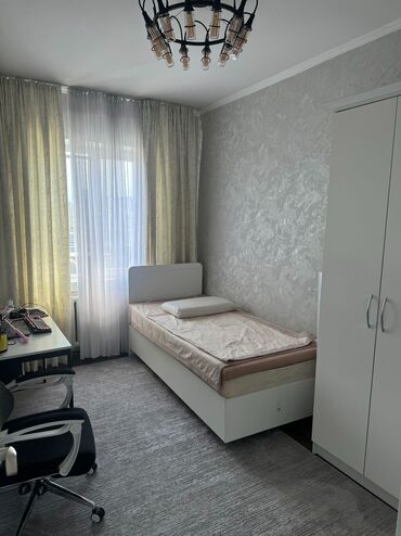 Продажа квартир: 3 комнаты, 65 м², 105 серия, 9 этаж, Евроремонт