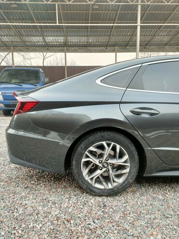 Hyundai: Hyundai Sonata: 2021 г., 2 л, Автомат, Газ, Седан at lalafo.kg — 10 Hyundai: Hyundai Sonata: 2021 г., 2 л, Автомат, Газ, Седан — 10