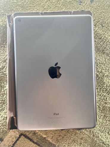 стекла для планшетов apple ipad 20172018: Планшет, Apple, память 64 ГБ, 9" - 10", Wi-Fi, Б/у, Игровой цвет - Серый