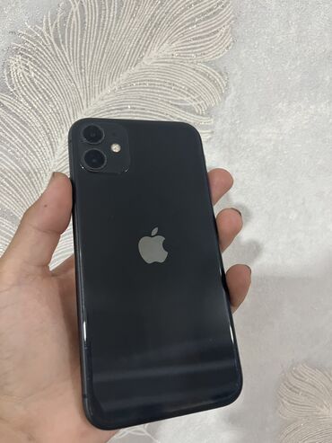 купить телефон в рассрочку без участия банка: IPhone 11, Б/у, 64 ГБ, Черный, Чехол, 75 %