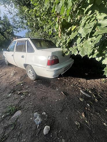 neta u pro машина: Daewoo Nexia: 1998 г., Механика, Бензин, Седан — 3
