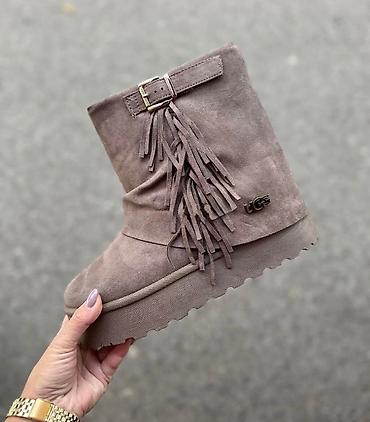 moon: Ugg čizmice NOVO Novo Brojevi 36 do 41 fb Moja Kupovina 1 oktobar — 4