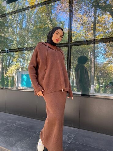 Костюмы с юбкой: Трикотажный женский комплект в стиле modest fashion. Состав набора: - — 6