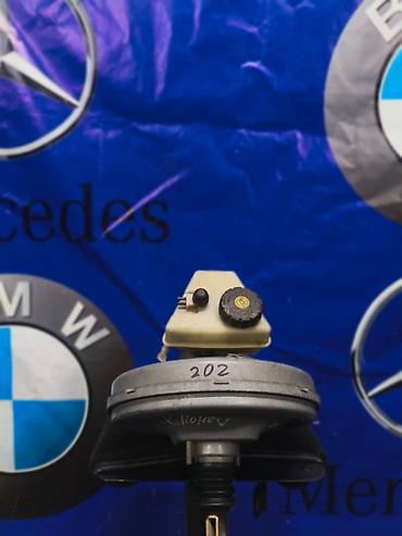 Вакуумный усилитель тормозов на Mercedes-Benz W202