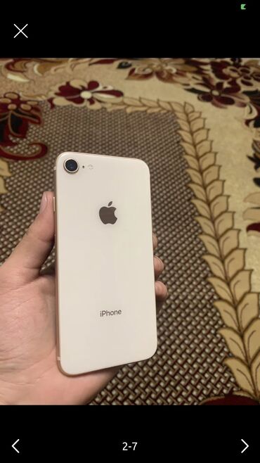 продам iphone 8 64gb: IPhone 8, Новый, 64 ГБ, Чехол, Кабель, 73 %