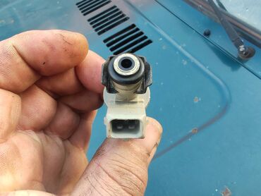 Auto delovi: Dizna ubrizgavanja goriva Lada 21214i Niva, Lada 112 br.3. Polovno — 6