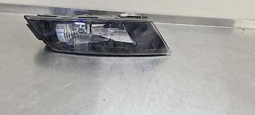 kljuc 55: MAGLENKA ZA ŠKODA SUPERB - 3V0941699 | Maglenka Skoda Superb — 1