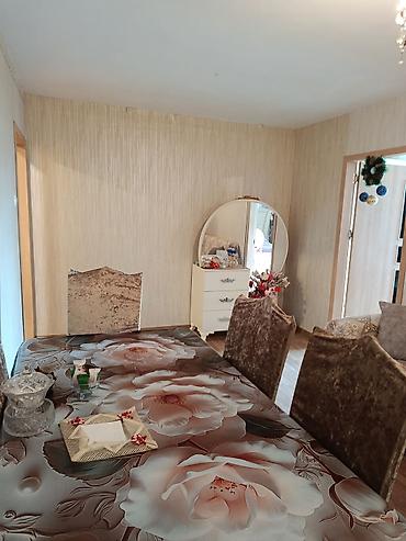 bayilda 1 otaqli evler: 2-otaqlı mənzil – Minsk layihəli 5/4-cu mərtəbəsi.Nizami rayonu — 9