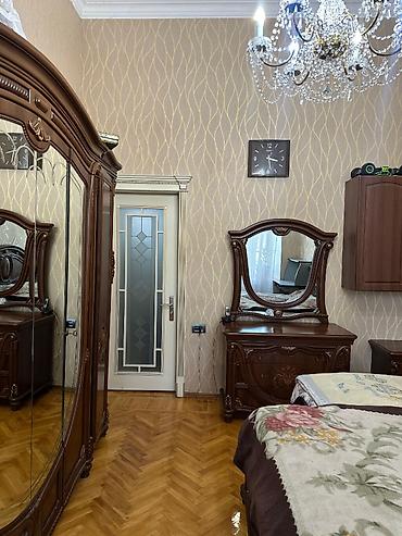 Квартиры: Баку, 3 комнаты, Вторичка, м. Ичеришехер, 100 м² — 5