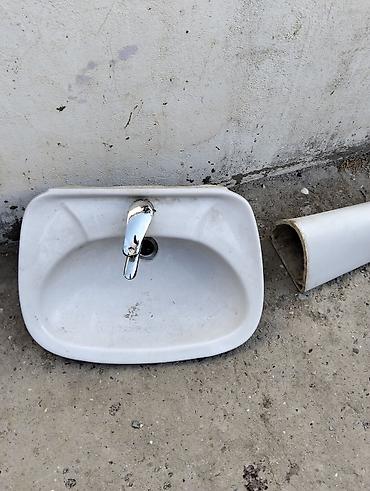 kub oyuncaq: Satılır: Seramik pədestal lavabo komplekti - Material: seramik - — 1