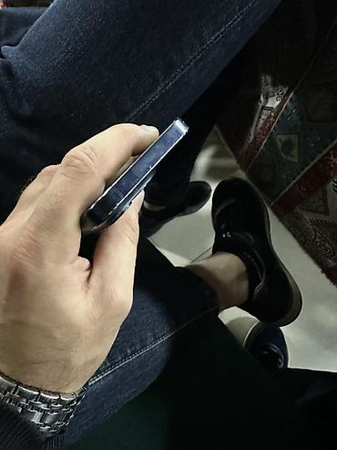 apple ipod touch: IPhone 15 Pro — 1