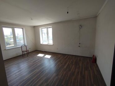 Продажа домов: Дом, 300 м², 8 комнат, Собственник, Косметический ремонт at lalafo.kg — 14 Продажа домов: Дом, 300 м², 8 комнат, Собственник, Косметический ремонт — 14