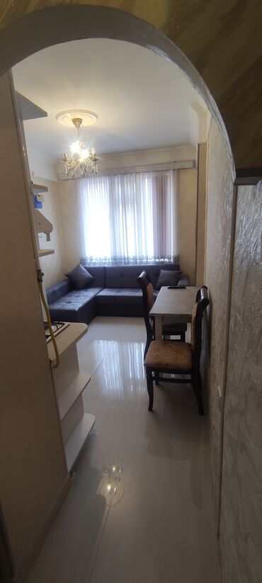 Uzunmüddətli kirayə mənzillər: XİRDALAN QƏNCLƏR SƏHƏRCİYİ. Ev dekabr 30 verilecek kiraya, ne tez ne — 1