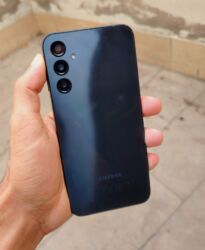 samsung a10s satilir: Samsung Galaxy A24 4G, 128 GB, rəng - Qara