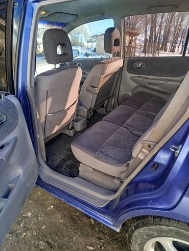 Mazda: Mazda PREMACY: 2002 г., Механика, Бензин, Универсал — 8