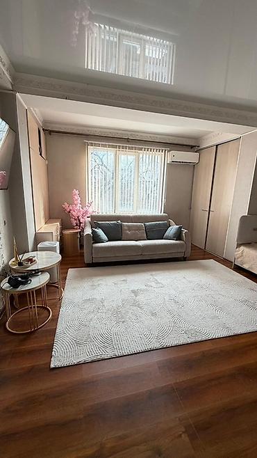 Продажа комнат: Продаётся 1-комнатная квартира 📍 Район: Молодая Гвардия / Московская — 1