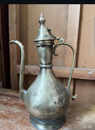 кувшинки: Продам старинный кумган (кувшин). антикварный из латуни с крышкой на — 1